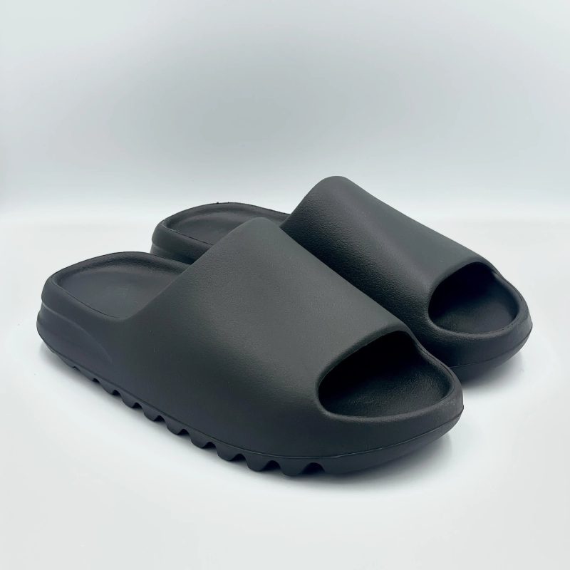 Adidas Yeezy Slide Onyx SA Sneakers 138593952