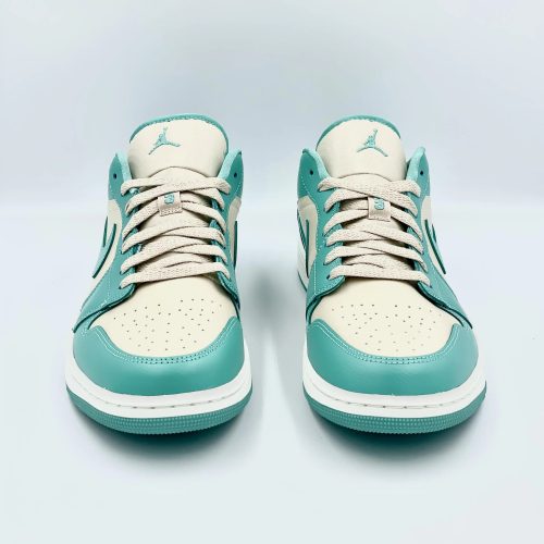 Jordan 1 Low Tropical Teal SA Sneakers 138639137