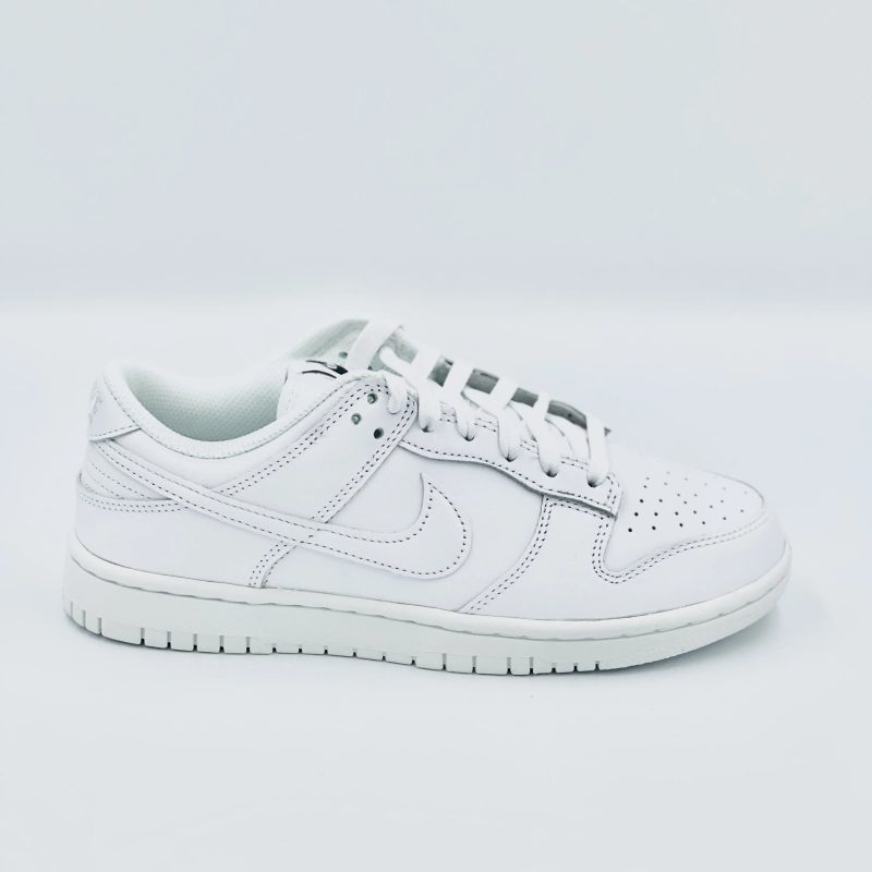 Nike Dunk Low Triple White SA Sneakers 138620521