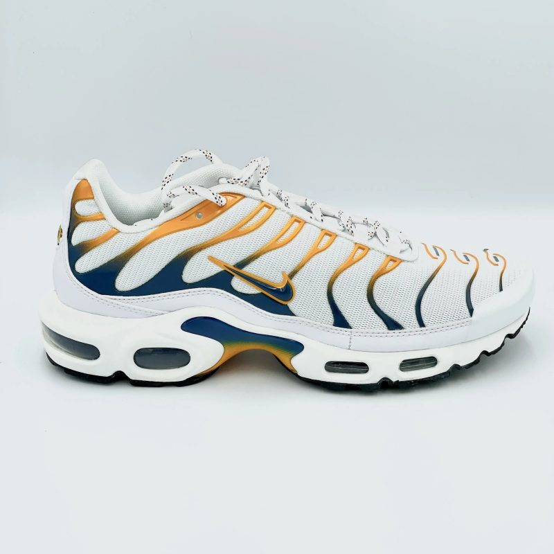 Nike TN Air Max Plus Hiking Carabiner White SA Sneakers 74774295