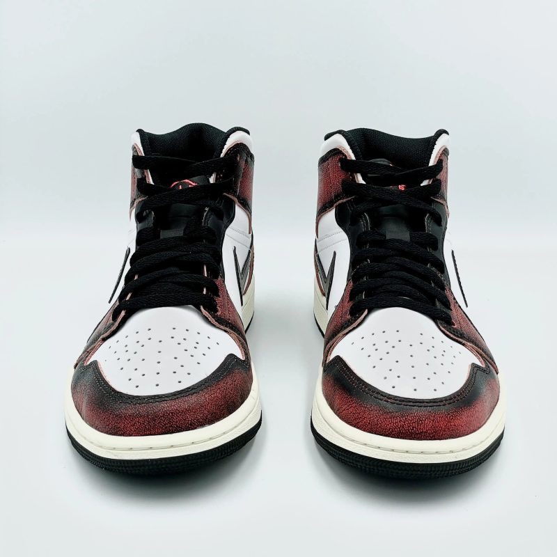 SA SNEAKERS Air Jordan 1 Mid Wear Away Chicago 4