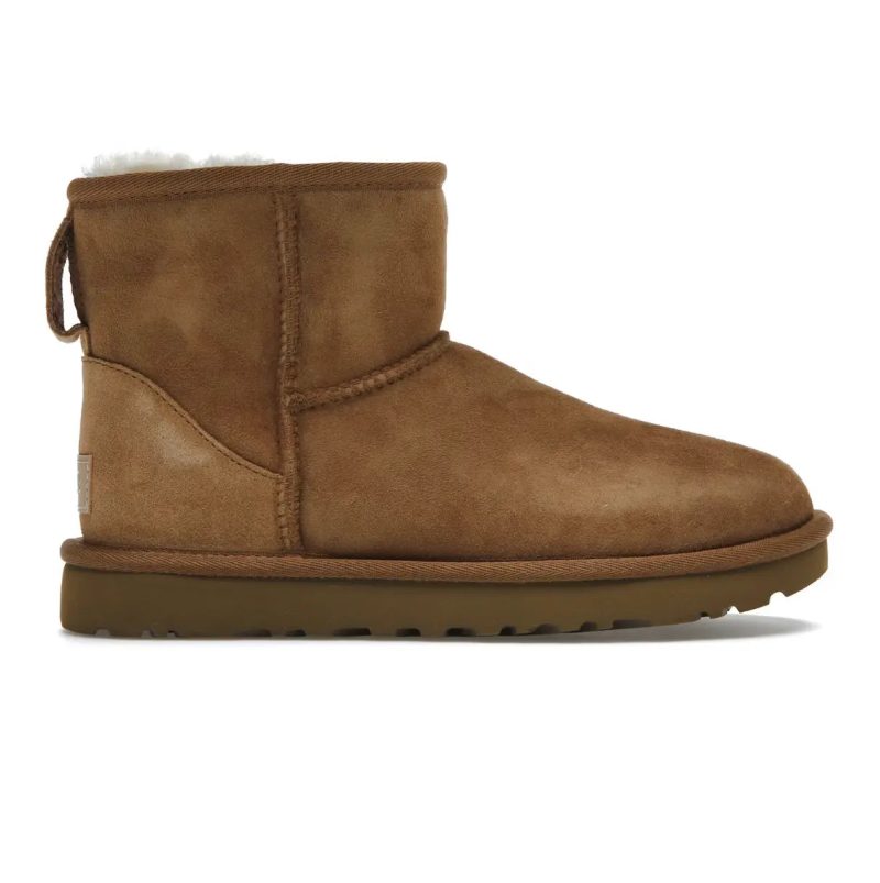 UGG Classic Mini II Boot Chestnut SA Sneakers 131889657